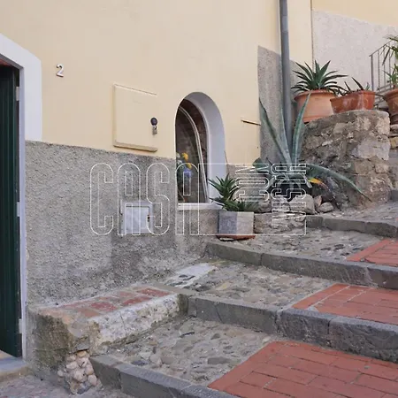 Terratetto Tellaro * Lerici